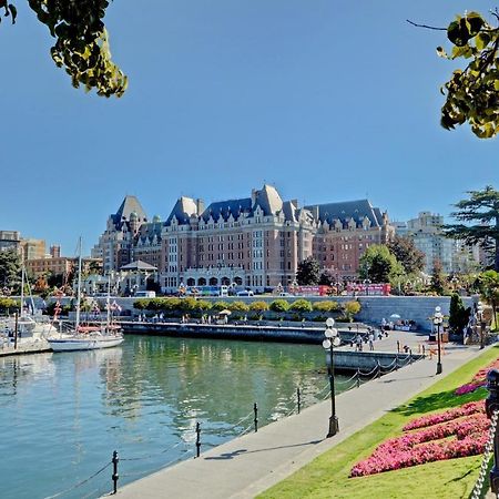 The Astoria Flair Lägenhet Victoria Exteriör bild